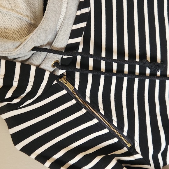 & double hooded sweatshirt - Picture 5 of 6